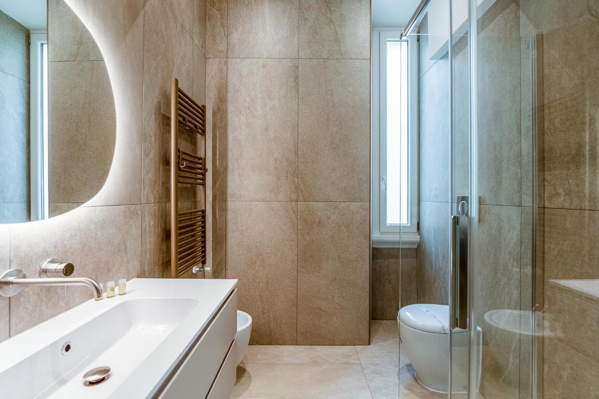Luxury Apartment - Near Stazione Centrale Милан Экстерьер фото